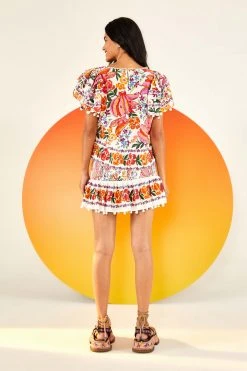 FARM RIO Most Loved WHITE SPRING BANANAS BLOUSE