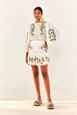 FARM RIO Pitanga Embroidered Blouse New In