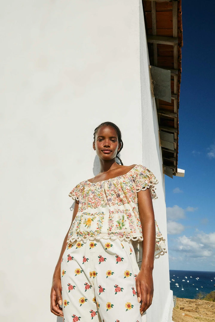 FARM RIO Delicate Forest Scarves Blouse 1 FARM RIO Delicate Forest Scarves Blouse