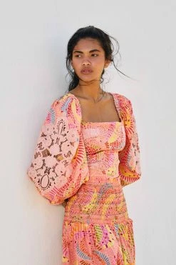 FARM RIO New In Pink Dotted Bananas Blouse