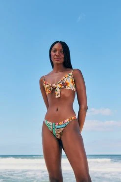 FARM RIO New In Banana Scarves Bikini Bottom