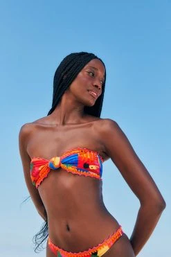 FARM RIO MACAW PARTY BIKINI TOP New In