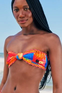 FARM RIO MACAW PARTY BIKINI TOP New In 7 FARM RIO MACAW PARTY BIKINI TOP New In