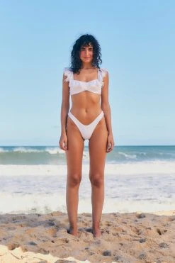 FARM RIO RUFFLES LAISE BIKINI TOP