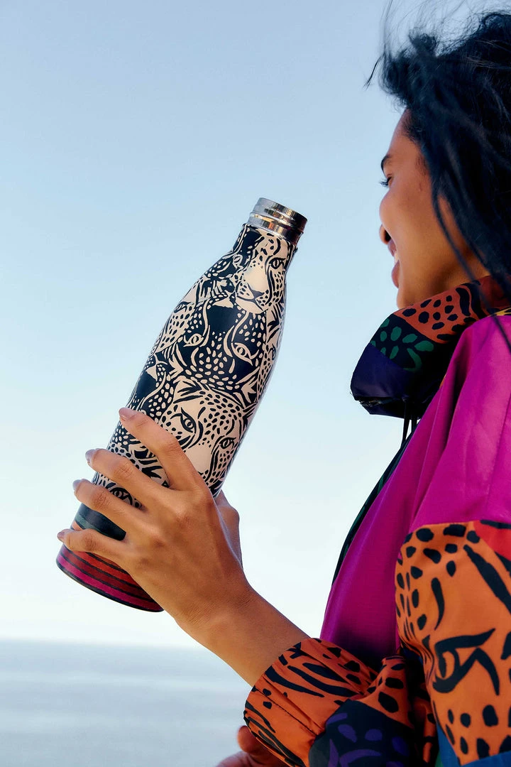 FARM RIO B&W MIDNIGHT LEOPARDS WATER BOTTLE 1 FARM RIO B&W MIDNIGHT LEOPARDS WATER BOTTLE