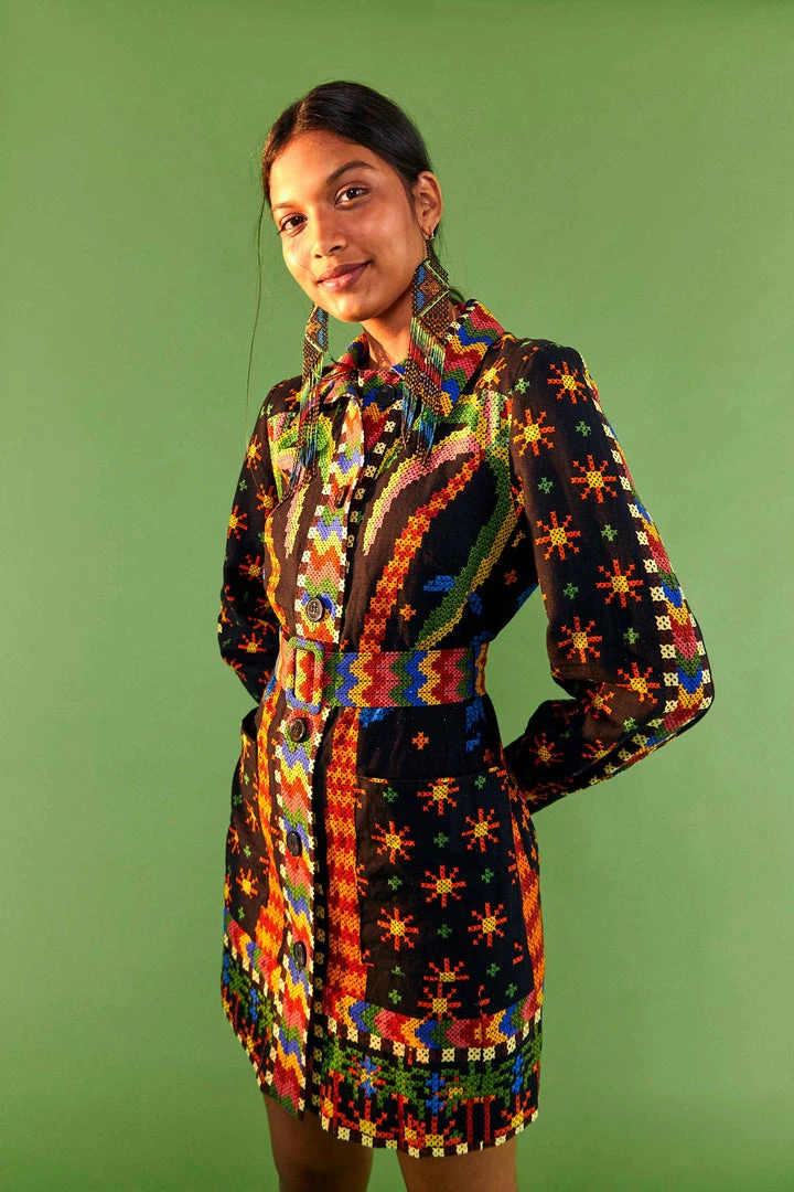 FARM RIO BLACK MACAW NIGHT LONG SLEEVE MINI DRESS 1 FARM RIO BLACK MACAW NIGHT LONG SLEEVE MINI DRESS