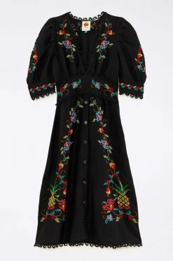 FARM RIO BLACK CROSS STITCH V NECK DRESS Most Loved