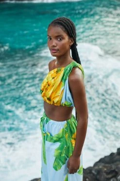 FARM RIO New In Blue Fresh Bananas One Shoulder Knot Top