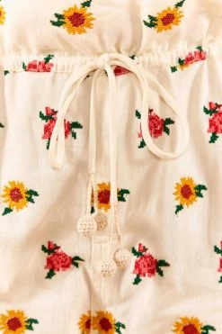 FARM RIO Mixed Cross Stitch Flowers Pants New In 10 FARM RIO Mixed Cross Stitch Flowers Pants New In