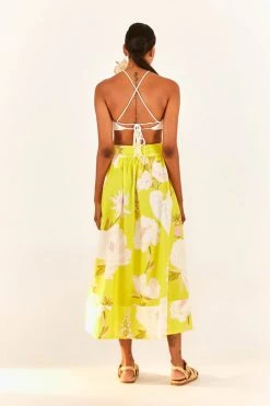 FARM RIO New In White Flower Crop Top