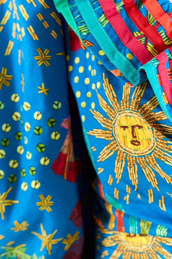 FARM RIO Blue Ocean Stories Wrap Blouse New In 5 FARM RIO Blue Ocean Stories Wrap Blouse New In