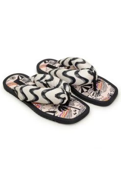 FARM RIO Stripes Puffy Flip Flop Accessories