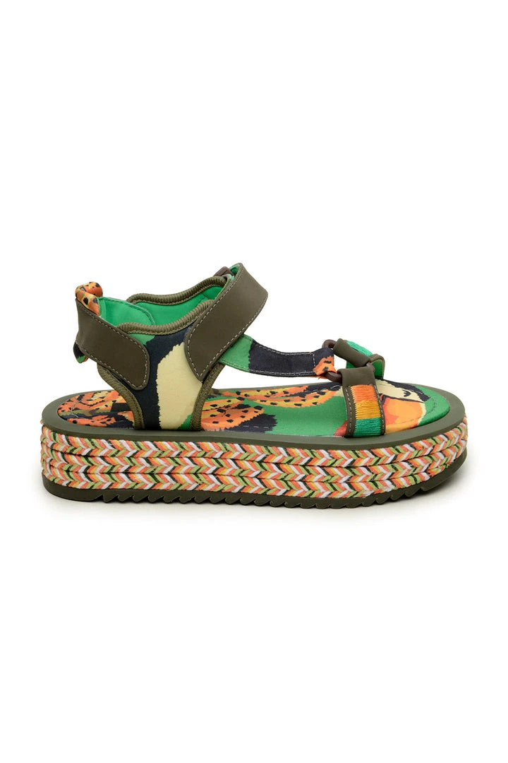 FARM RIO New In GREEN TOUCANS FLATFORM RAFFIA VELCRO SANDAL 4 FARM RIO New In GREEN TOUCANS FLATFORM RAFFIA VELCRO SANDAL