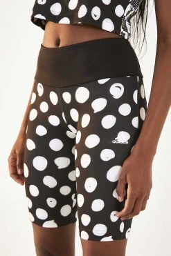 FARM RIO New In ADIDAS FARM TOTALLY NEW RIO BIKER SHORTS BLACK 7 FARM RIO New In ADIDAS FARM TOTALLY NEW RIO BIKER SHORTS BLACK